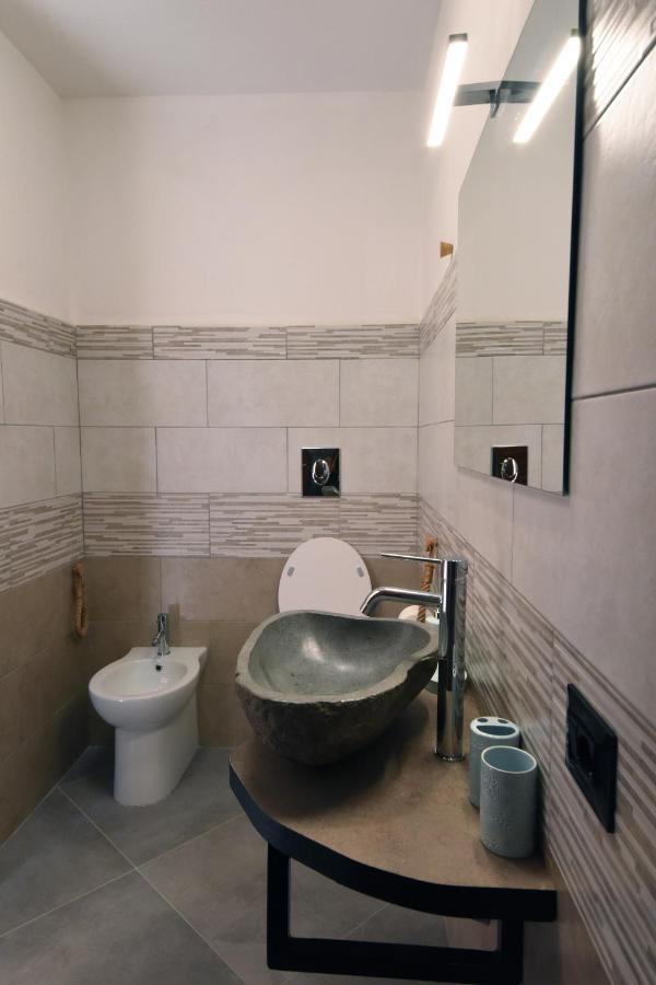 ホテル La Casa Di Dario ラ・マッダレーナ エクステリア 写真