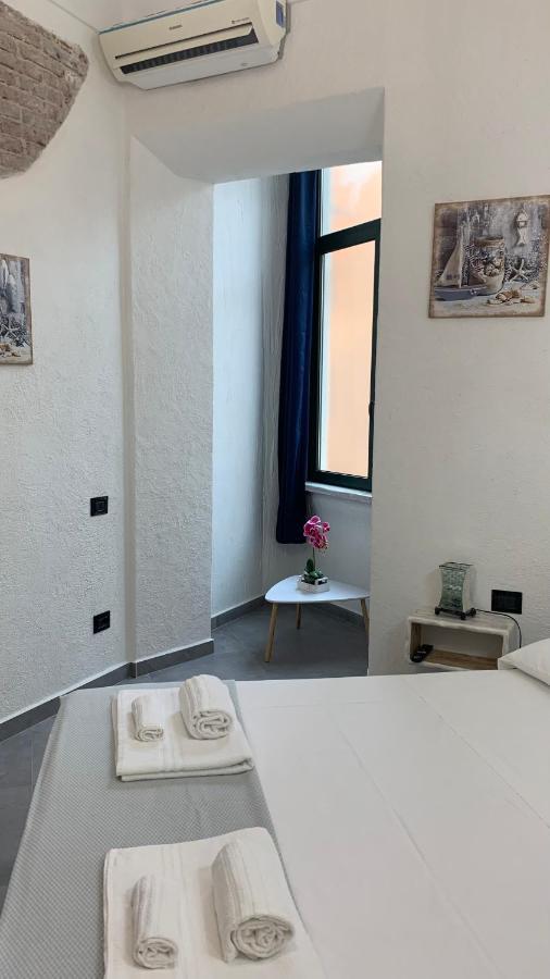 ホテル La Casa Di Dario ラ・マッダレーナ エクステリア 写真