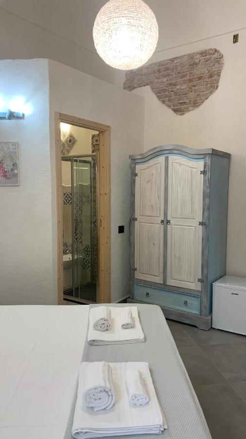 ホテル La Casa Di Dario ラ・マッダレーナ エクステリア 写真