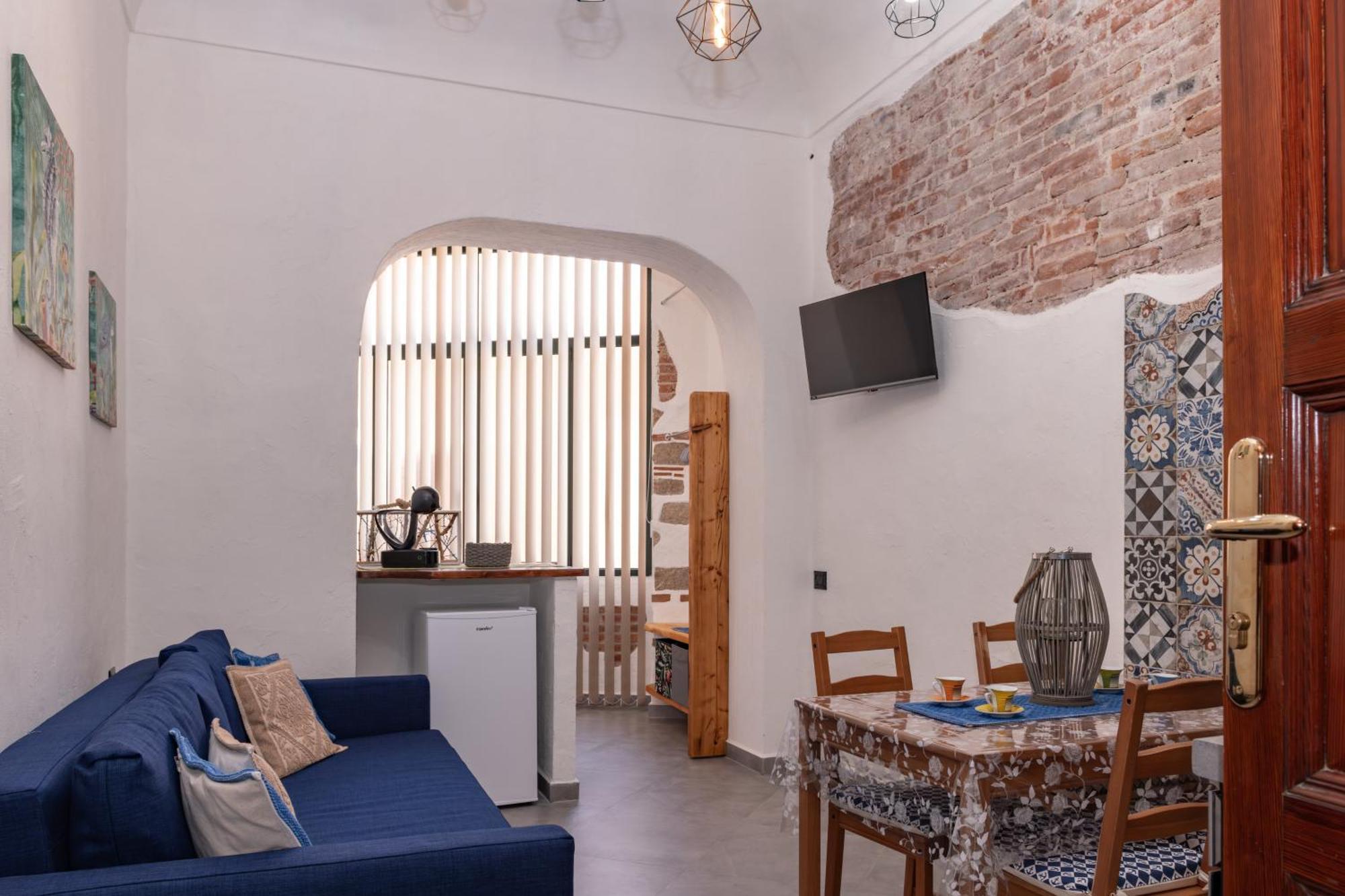 ホテル La Casa Di Dario ラ・マッダレーナ エクステリア 写真