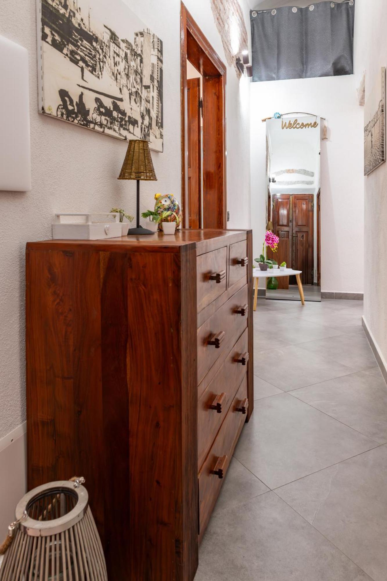 ホテル La Casa Di Dario ラ・マッダレーナ エクステリア 写真